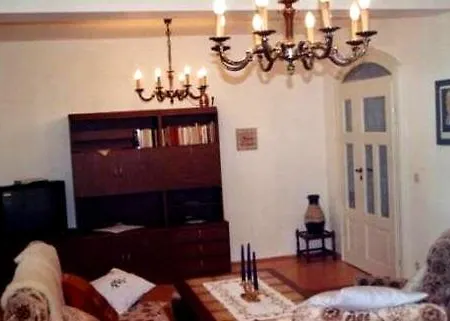 Haus Stange-muhle Гостевой дом Brossnitz